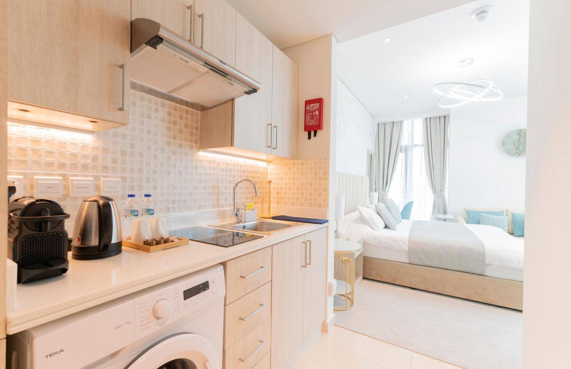 Studio With Pool And Private Beach Access On Palm Jumeirah Dubai Exterior photo